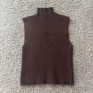 Zara sleeveless turtleneck